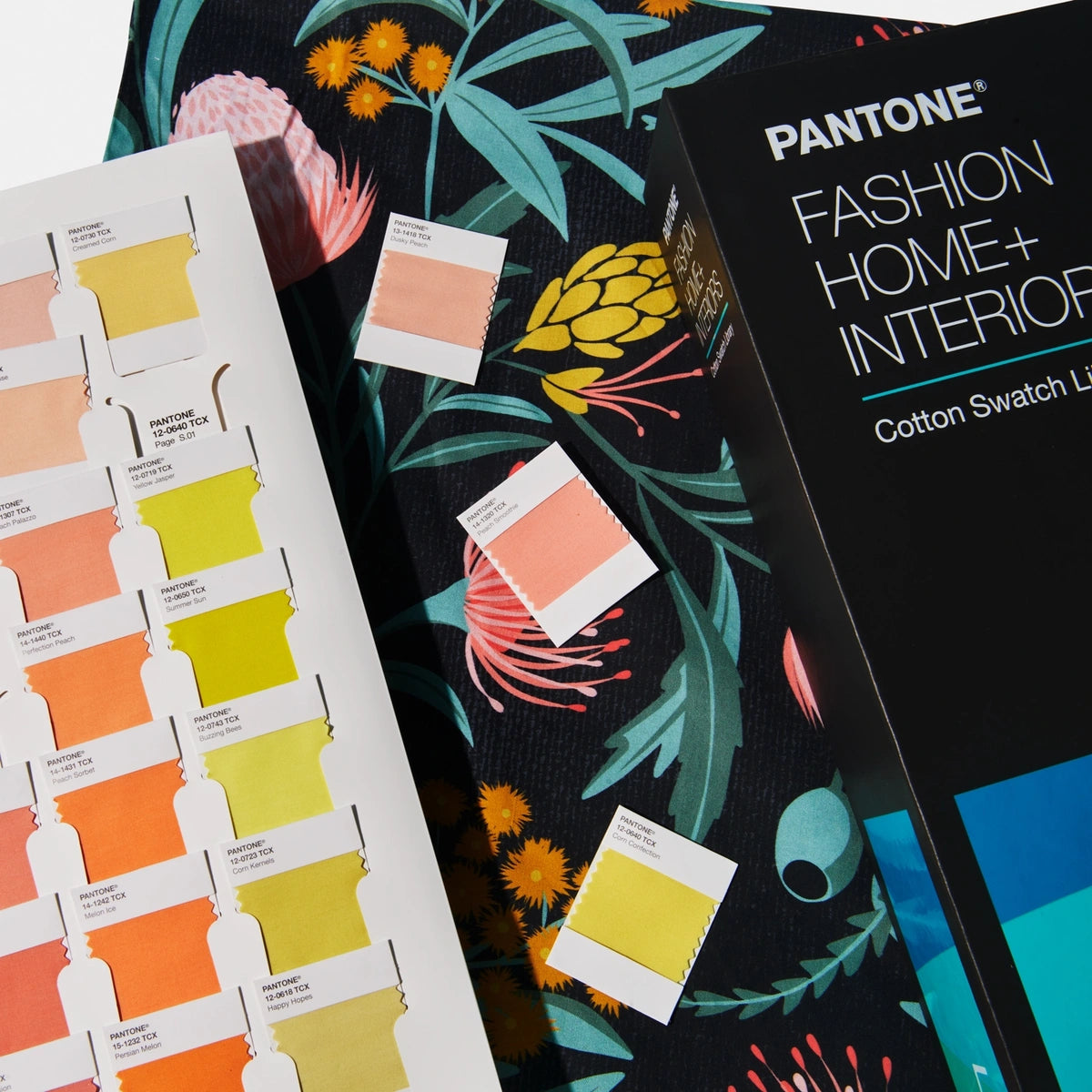 Pantone Fashion, Home + Interiors Cotton Swatch Library + Dualities Expansion Pack